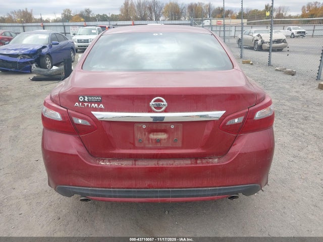 Продаж на аукціоні авто 2018 Nissan Altima 2.5 S, vin: 1N4AL3AP6JC472279, номер лоту: 43710057