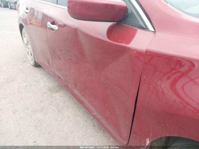Продаж на аукціоні авто 2018 Nissan Altima 2.5 S, vin: 1N4AL3AP6JC472279, номер лоту: 43710057