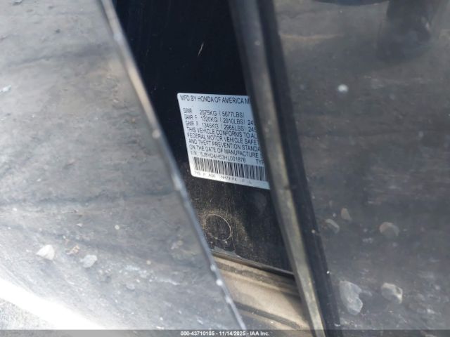 2017 ACURA MDX 5J8YD4H53HL001878 Photo 8