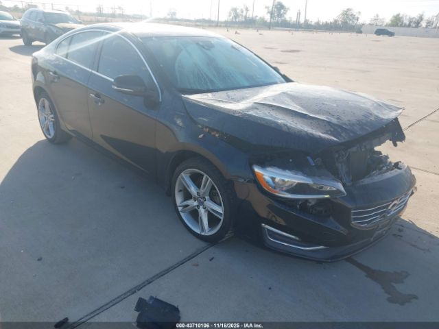 2016 VOLVO S60 YV126MFK7G2393589