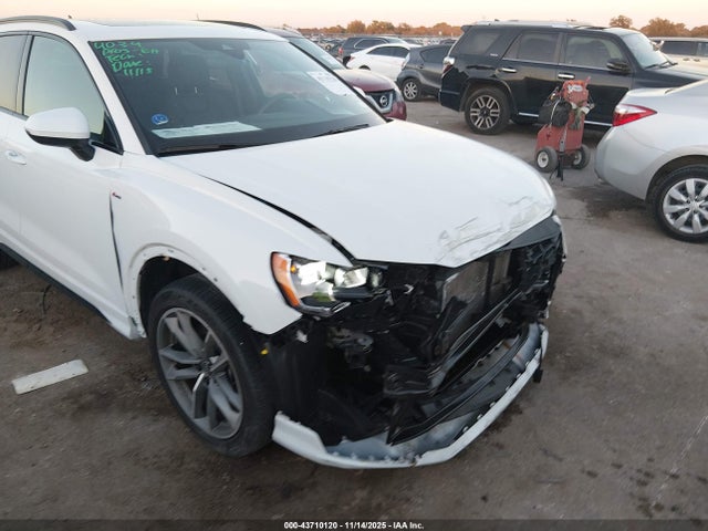 2022 AUDI Q3 WA1DECF31N1133805 Photo 5