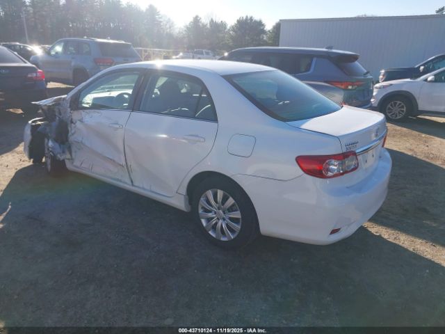 2013 TOYOTA COROLLA 2T1BU4EE0DC105173 Photo 2