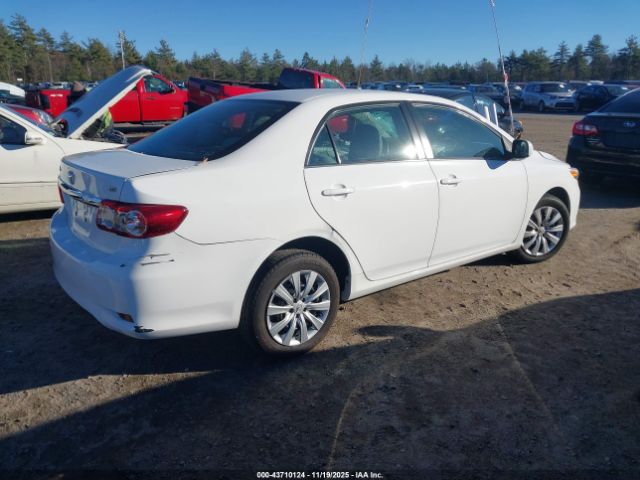 2013 TOYOTA COROLLA 2T1BU4EE0DC105173 Photo 3