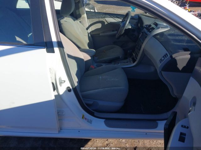 2013 TOYOTA COROLLA 2T1BU4EE0DC105173 Photo 4