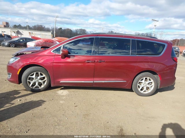 Aukcja sprzedaży 2017 Chrysler Pacifica Touring-l, vin: 2C4RC1BG3HR510259, numer aukcji: 43710149