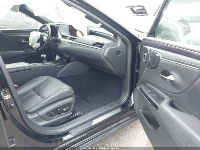 2020 LEXUS ES 300H 58AF21B16LU009822 Photo 4