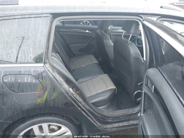 3VWCA7AU7FM506058 Volkswagen GOLF SPORT
