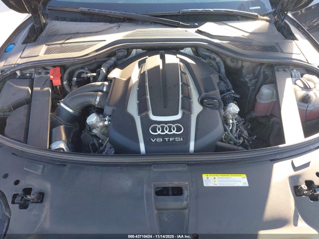 2017 AUDI A8 L WAU43AFD2HN021047 Photo 9