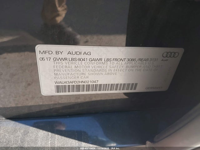 2017 AUDI A8 L WAU43AFD2HN021047 Photo 8