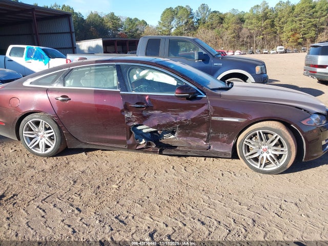 2019 JAGUAR XJ SAJWA2G78K8W20526 Photo 5