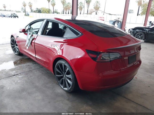 2022 TESLA MODEL 3 5YJ3E1EB9NF187472 Photo 2