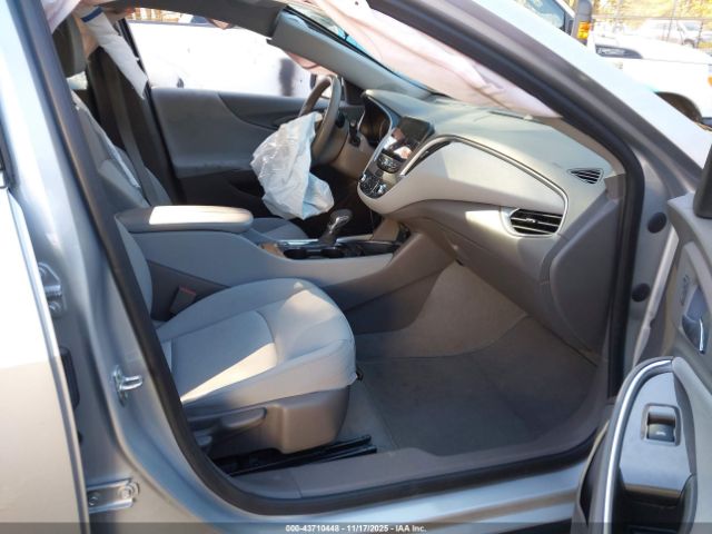 2022 CHEVROLET MALIBU 1G1ZD5ST0NF111368 Photo 4