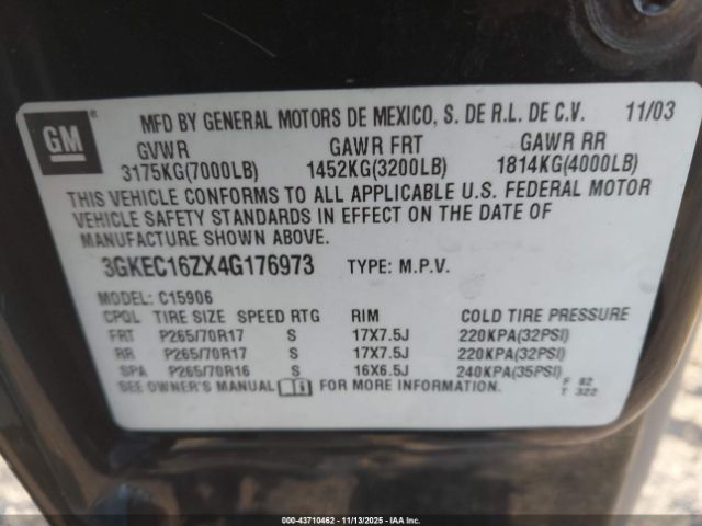 2004 GMC YUKON XL 1500 3GKEC16ZX4G176973 Photo 8