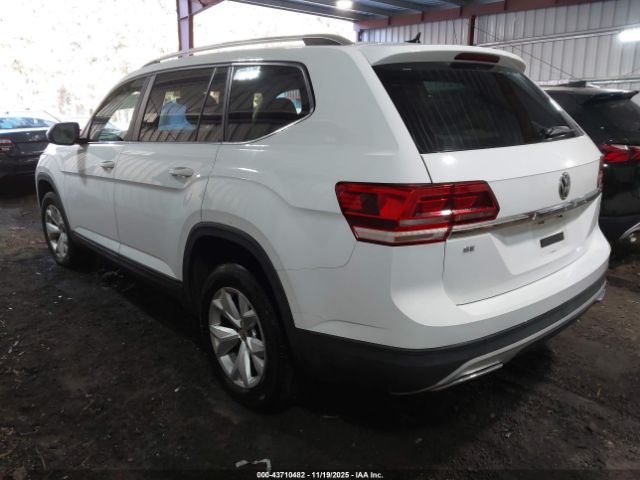 2018 VOLKSWAGEN ATLAS 1V2DR2CA1JC501081 Photo 2