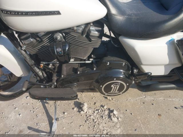 2020 HARLEY-DAVIDSON FLHXS 1HD1KRP23LB610959 Photo 8