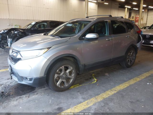 2018 HONDA CR-V 2HKRW2H55JH696618 Photo 1