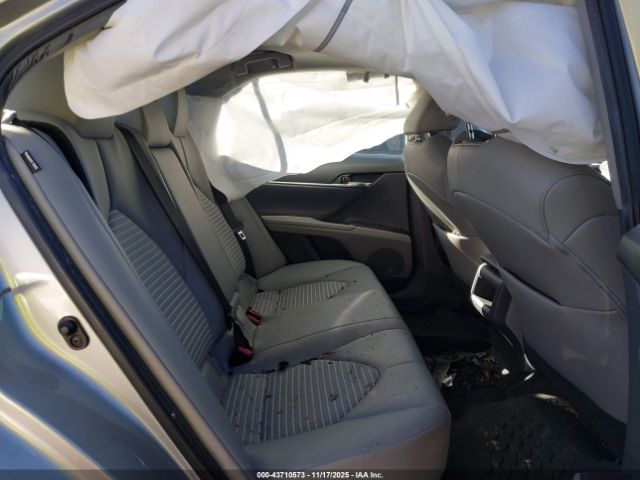 2021 TOYOTA CAMRY 4T1G11AK8MU402795 Photo 7