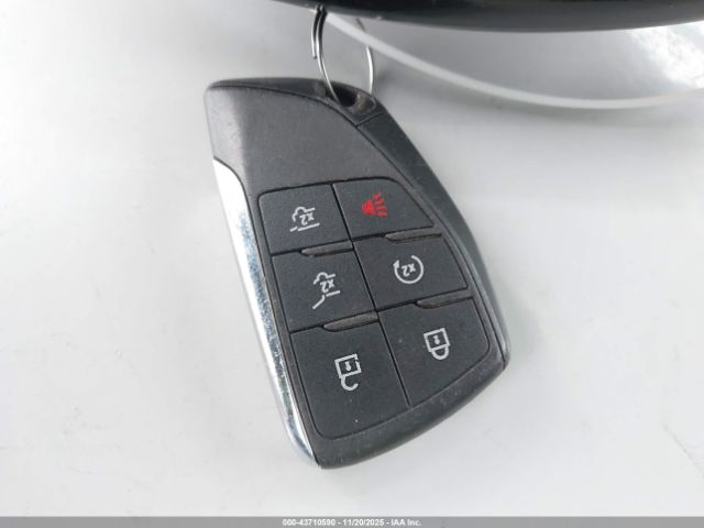 2021 CHEVROLET SUBURBAN 1GNSCCKD4MR280919 Photo 10