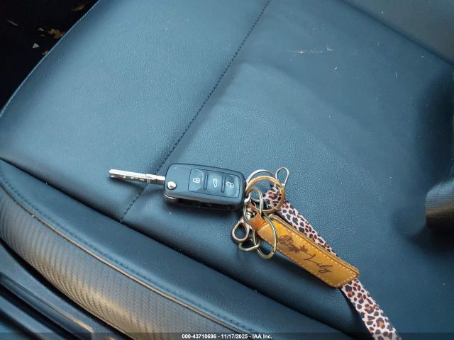 2013 VOLKSWAGEN BEETLE 3VW5P7AT4DM831309 Photo 10