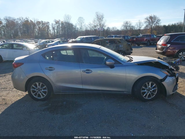 2015 Mazda Mazda3 I Grand Touring მანქანა იყიდება აუქციონზე, vin: JM1BM1W74F1232711, აუქციონის ნომერი: 43710766