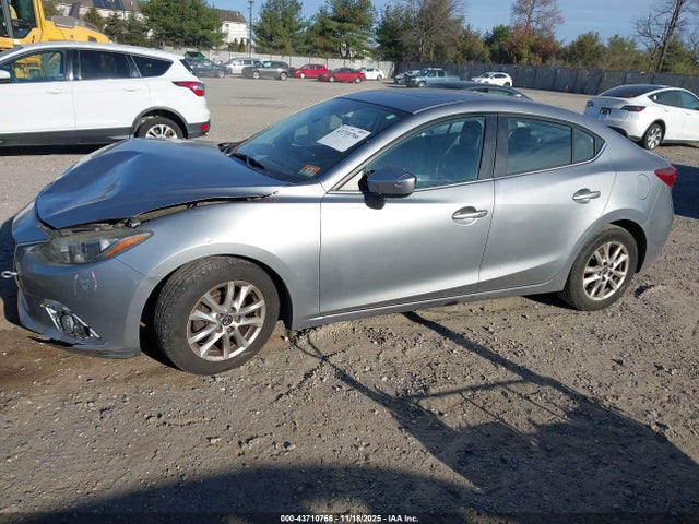 2015 Mazda Mazda3 I Grand Touring მანქანა იყიდება აუქციონზე, vin: JM1BM1W74F1232711, აუქციონის ნომერი: 43710766