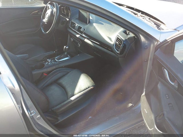 2015 Mazda Mazda3 I Grand Touring მანქანა იყიდება აუქციონზე, vin: JM1BM1W74F1232711, აუქციონის ნომერი: 43710766