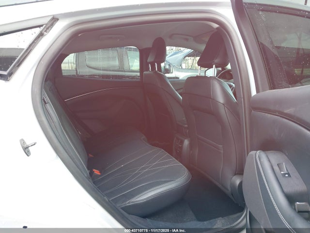 Ford Mustang Mach-e Select 2023 3FMTK1RMXPMA09763 Image 8