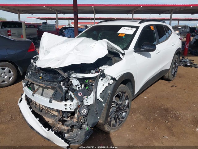 KL77LJEP8SC310980 Chevrolet Trax Fwd 2rs