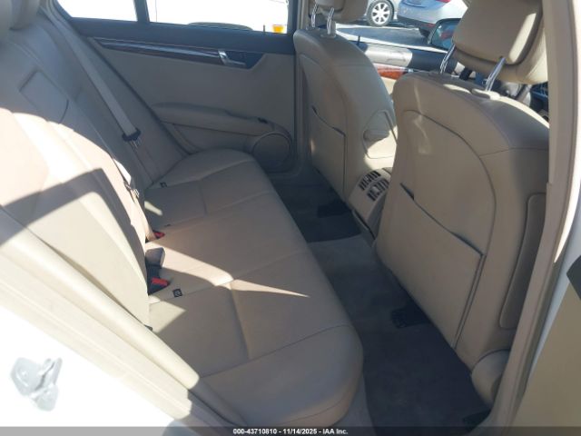 2009 MERCEDES-BENZ C 300 WDDGF54X29F217051 Photo 7