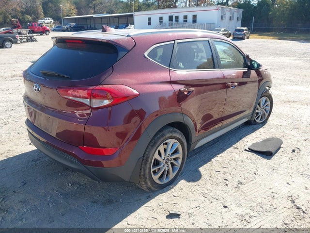 KM8J33A46HU512800 Hyundai Tucson Se Plus