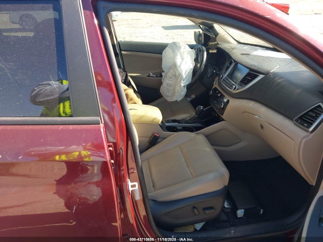 KM8J33A46HU512800 Hyundai Tucson Se Plus
