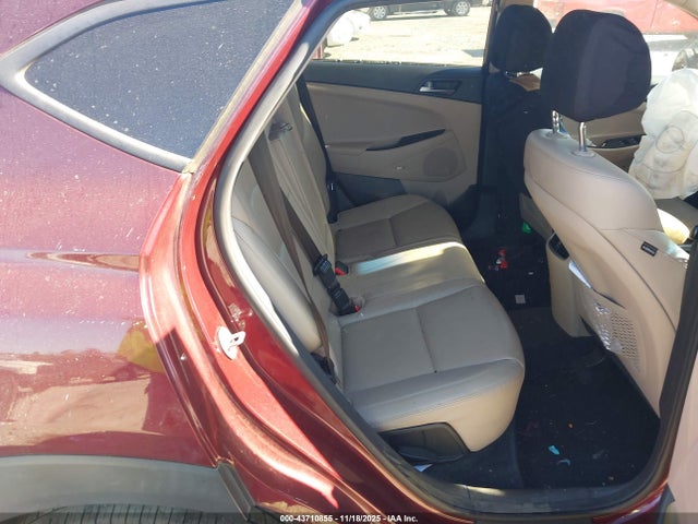 KM8J33A46HU512800 Hyundai Tucson Se Plus