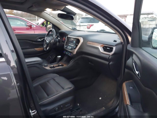 43710860 :رقم المزاد ، 1GKKNXLS9HZ117314 vin ، 2017 Gmc Acadia Denali مزاد بيع