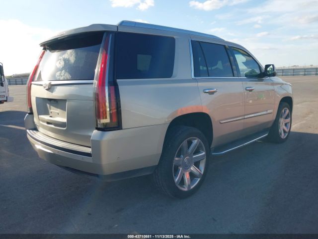 2017 CADILLAC ESCALADE 1GYS4BKJ2HR280374 Photo 3