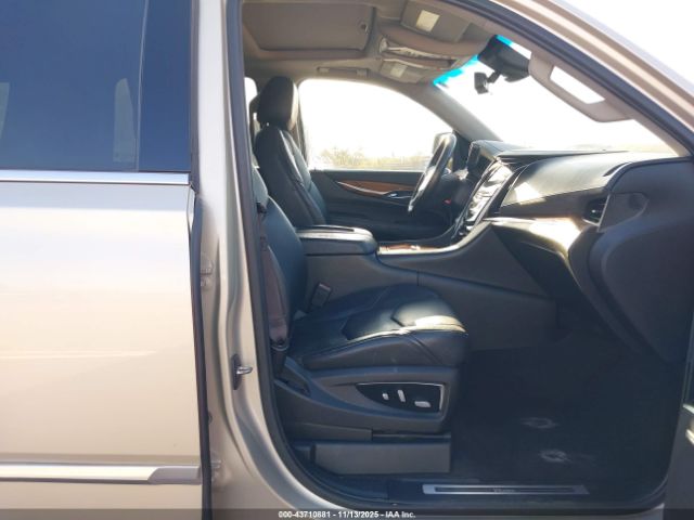 2017 CADILLAC ESCALADE 1GYS4BKJ2HR280374 Photo 4
