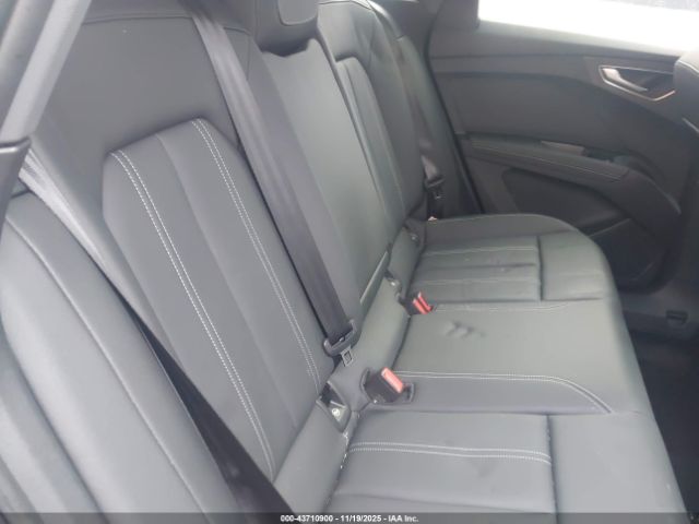 2024 AUDI Q4 E-TRON WA1KUBFZ2RP063694 Photo 7
