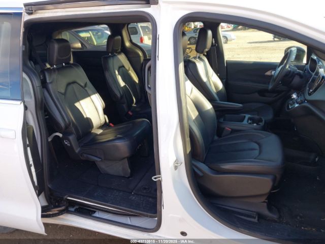 2025 CHRYSLER PACIFICA 2C4RC1BG2SR526234 Photo 7