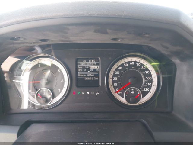 2016 RAM 1500 3C6RR7KT8GG334397 Photo 6