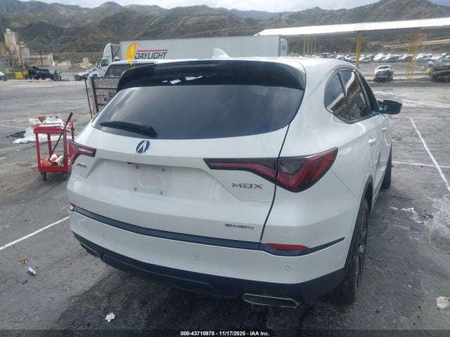 2023 ACURA MDX 5J8YE1H0XPL017350 Photo 3