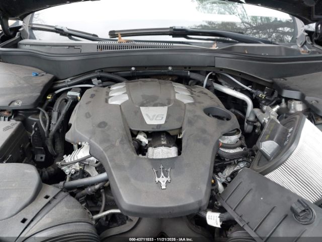 2019 MASERATI LEVANTE ZN661XUA3KX308307 Photo 9