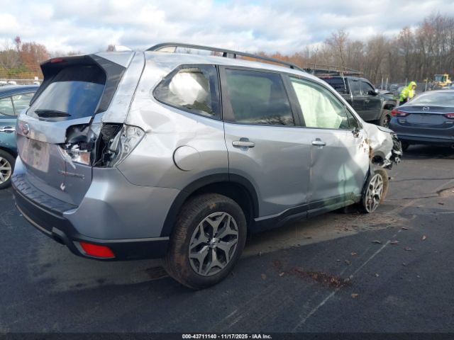 2020 SUBARU FORESTER JF2SKAGC3LH406080 Photo 3
