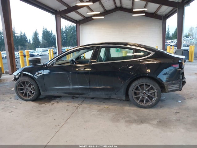 Tesla Model 3 Long Range/performance 2019 5YJ3E1EBXKF384405 Image 15