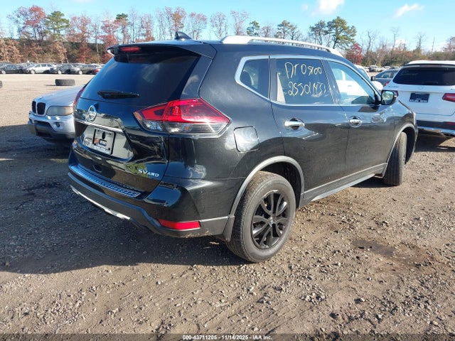 43711205 :رقم المزاد ، KNMAT2MV4JP598244 vin ، 2018 Nissan Rogue Sv مزاد بيع