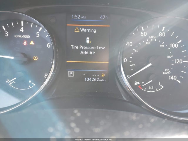 43711205 :رقم المزاد ، KNMAT2MV4JP598244 vin ، 2018 Nissan Rogue Sv مزاد بيع