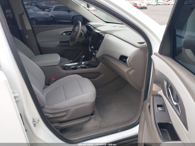 43711218 :رقم المزاد ، 1GNERGKWXKJ296557 vin ، 2019 Chevrolet Traverse 1lt مزاد بيع