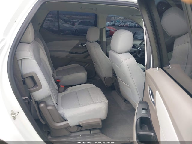 43711218 :رقم المزاد ، 1GNERGKWXKJ296557 vin ، 2019 Chevrolet Traverse 1lt مزاد بيع