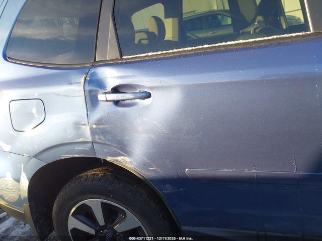 JF2SJAGC9HH517646 Subaru Forester 2.5i Premium