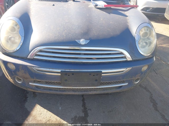 2006 MINI COOPER WMWRF33526TF65761 Photo 5
