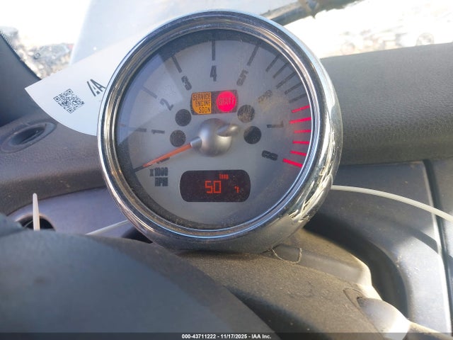 2006 MINI COOPER WMWRF33526TF65761 Photo 6