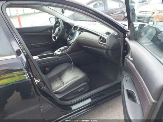 2019 HONDA INSIGHT 19XZE4F99KE027522 Photo 4